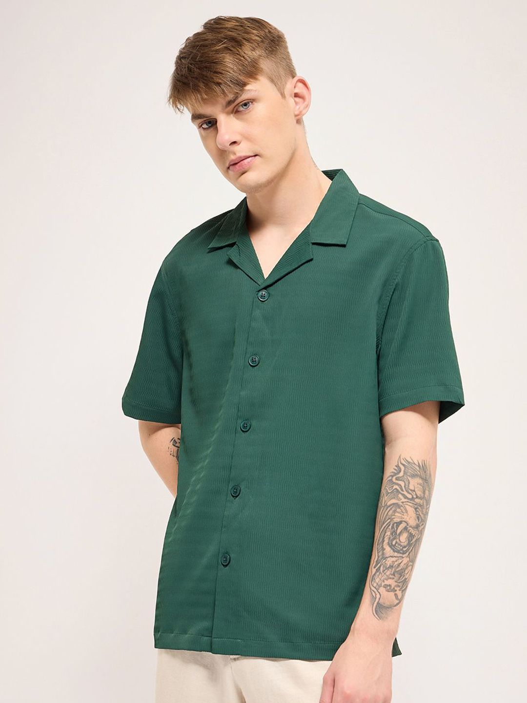 THE BEAR HOUSE Men Cuban Collar Abstract Printed Casual Shirt