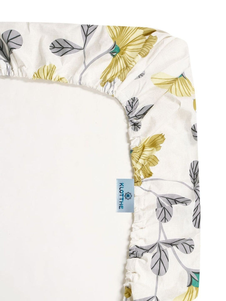 KLOTTHE Bercetak Bunga Putih & Kuning Dilengkapi Cadar 300 TC King Dengan 2 Sarung Bantal