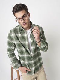 VASTRADO Men Classic Fit Spread Collar Tartan Checked Cotton Casual Shirt