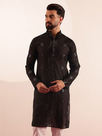 SOJANYA Men Embroidered Sequinned Kurta