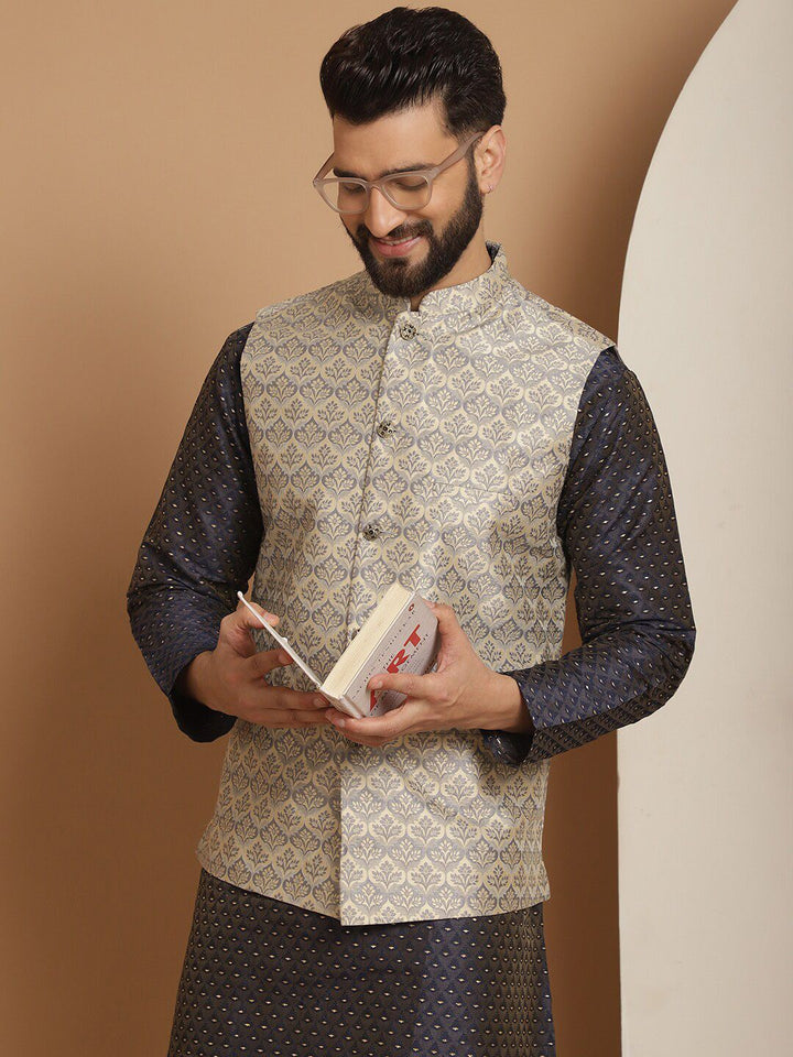Anouk Embroidered Regular Thread Work Jacquard Silk Kurta With Churidar & Nehru Jacket