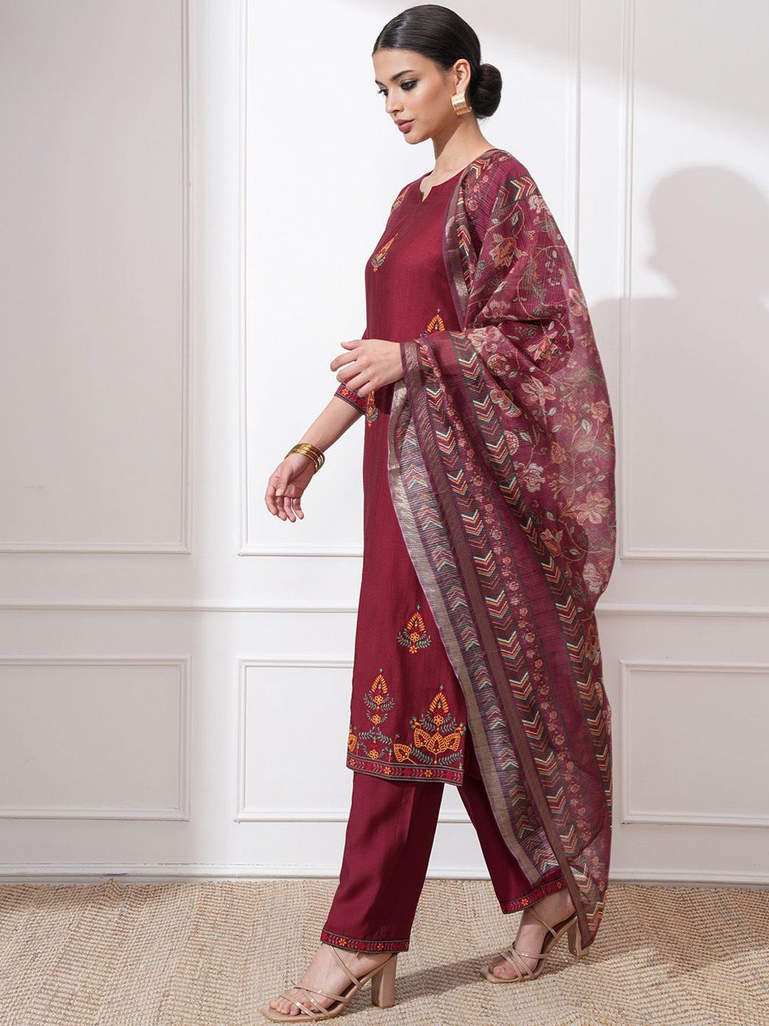 Vishudh Women Ethnic Motifs Embroidered Regular Thread Work Kurta with Trousers & With Dupatta