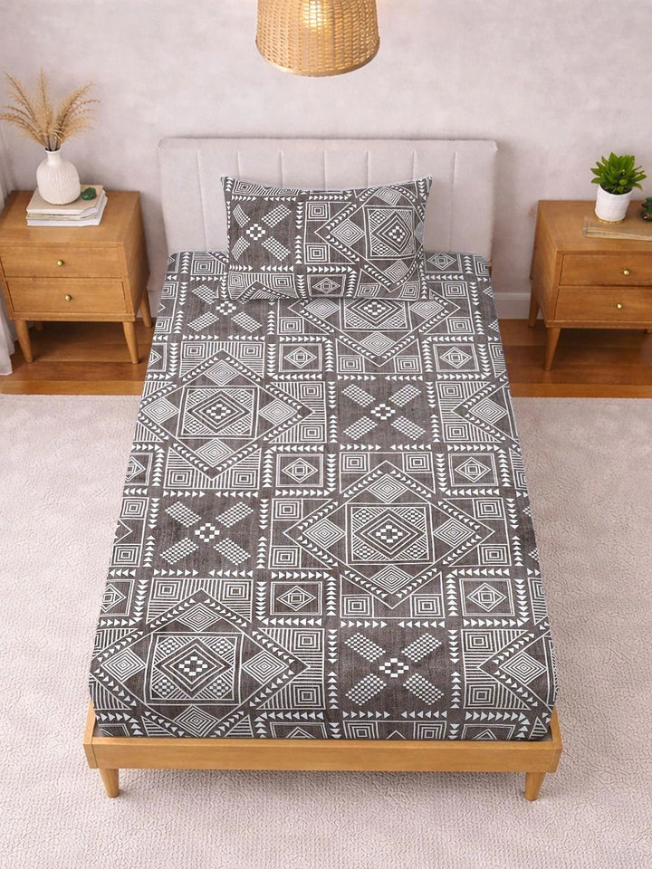 KLOTTHE Brown Geometric 300 TC Single Bedsheet with 1 Pillow Covers