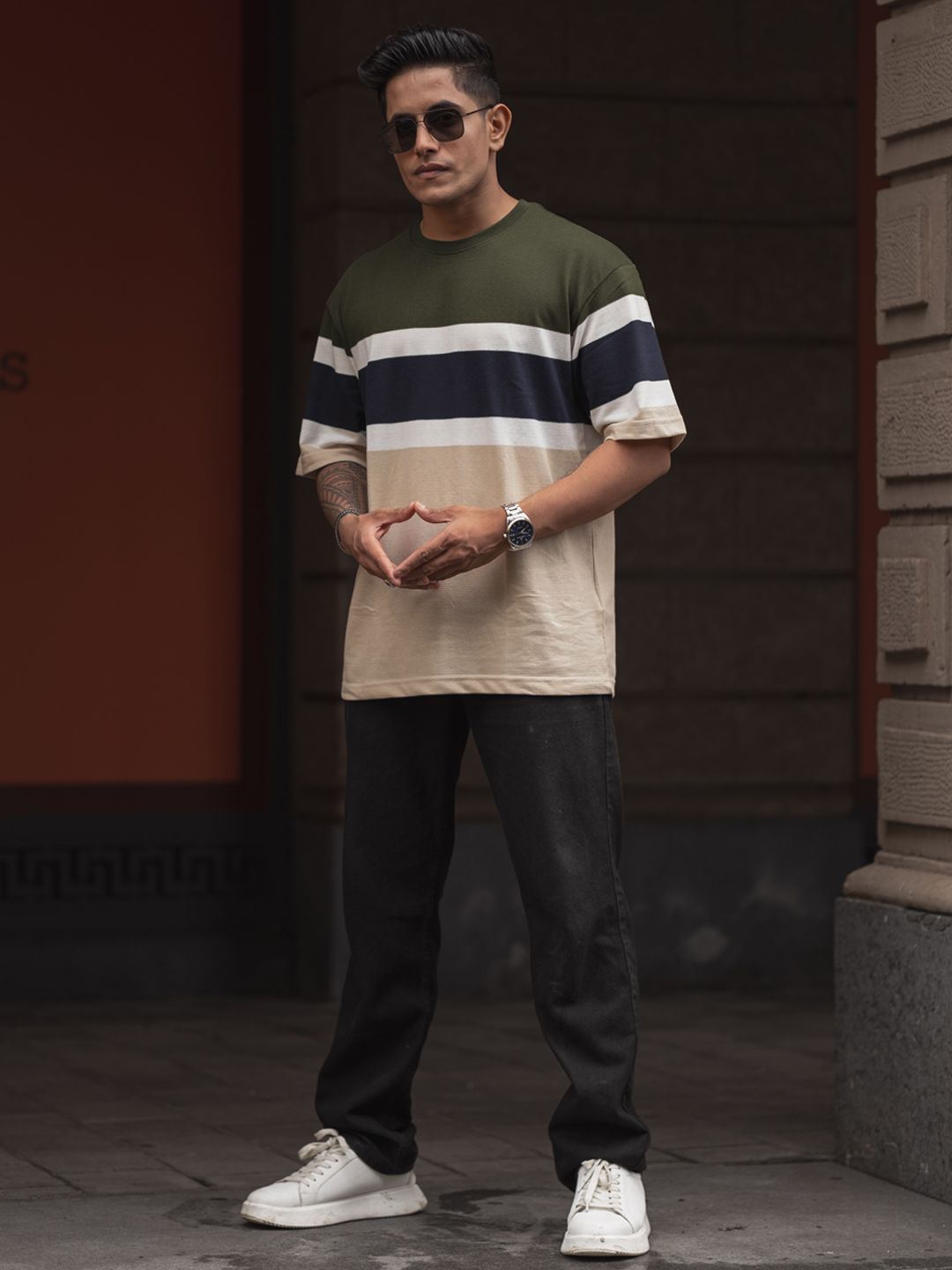 Powerlook Men Colourblocked Round Neck Oversized T-shirt