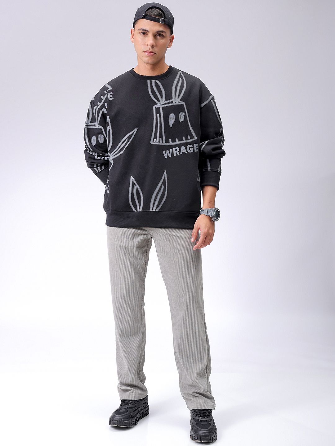 The Indian Garage Co Mens Black Oversized Abstract Overhead-Crewneck Sweatshirts