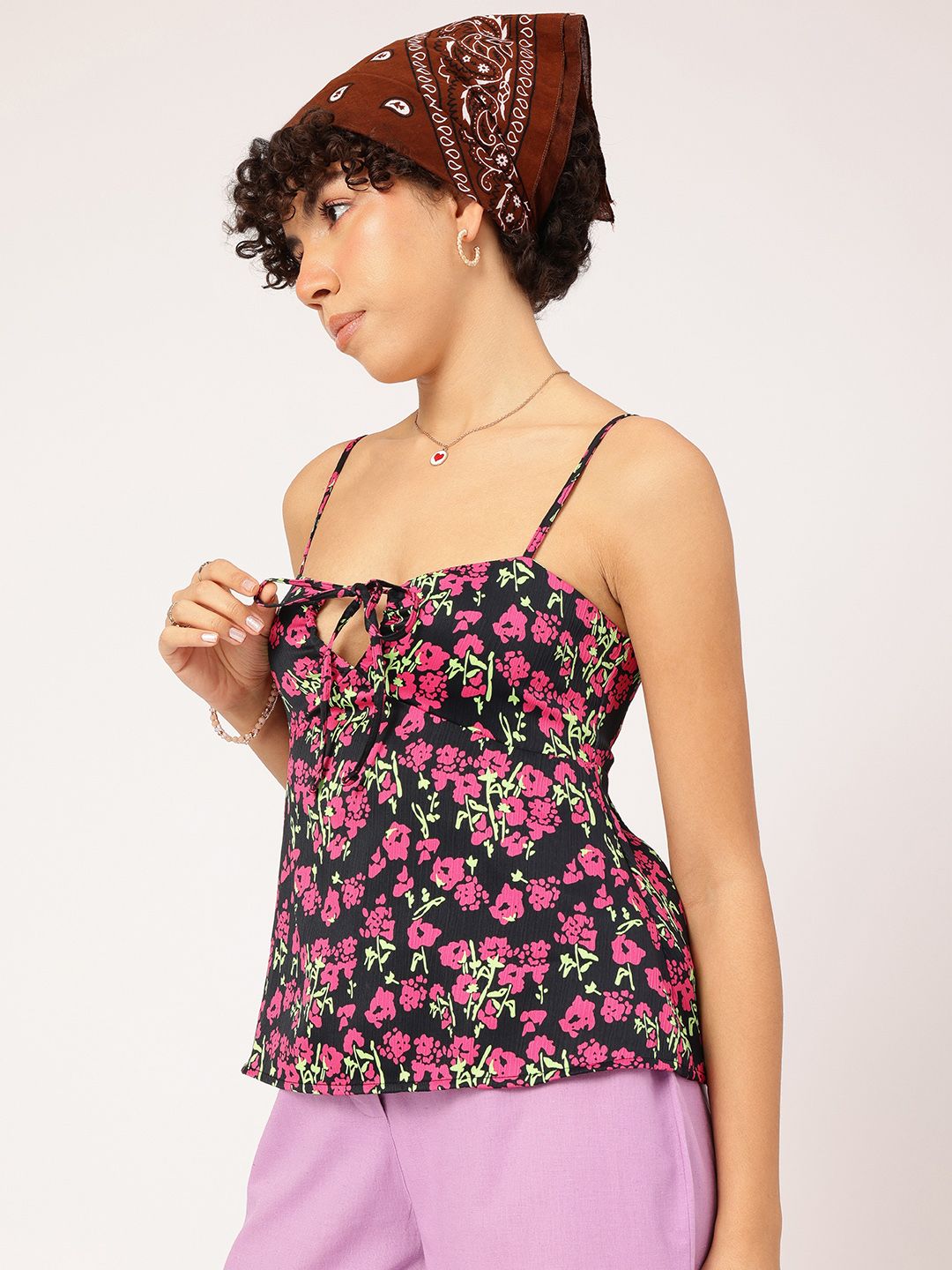 DressBerry Floral Fantasy Tie-Up Neck A-Line Top