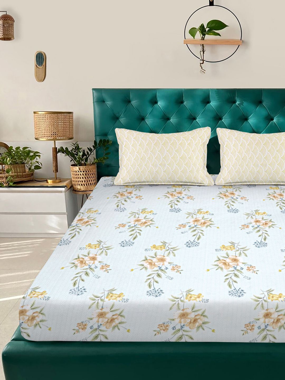 KLOTTHE Polycotton Floral Fitted 300 GSM Double Cadar dengan 2 Sarung Bantal