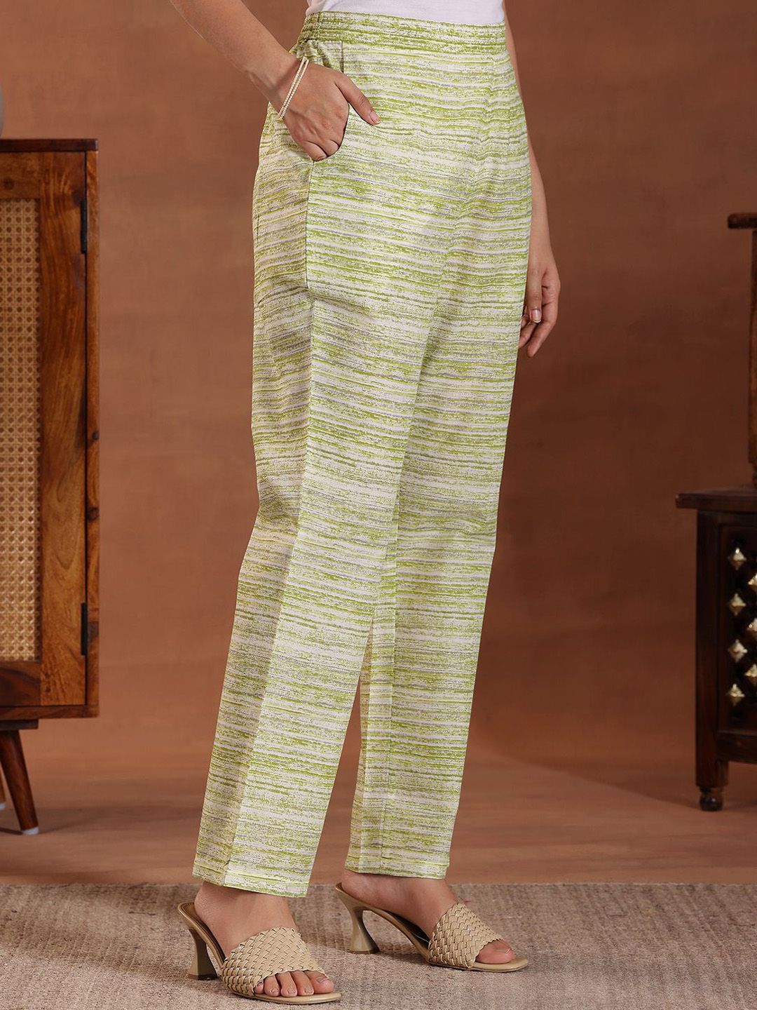 Libas Floral Printed Pure Cotton Straight Kurta With Trousers & Dupatta