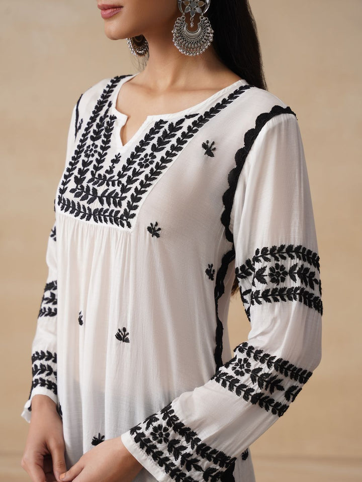 Rumah Wanita Chikankari White Muslin Chikankari Sulam Kurta
