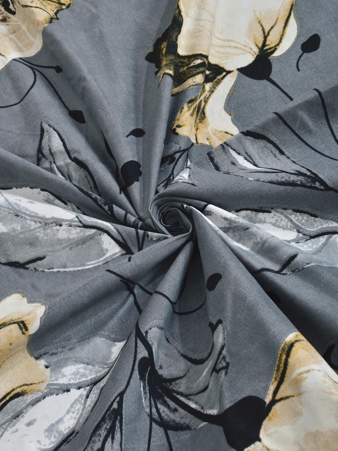 KLOTTHE Grey Floral 300 TC King Bedsheet with 2 Pillow Covers