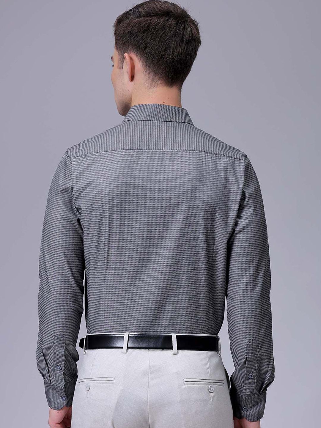 The Indian Garage Co. X Luxe Men Slim Fit Cutaway Collar Textured Formal Shirt
