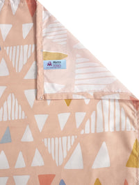 Myntra Elegant Homes Peach Geometric Polycotton 300 TC Cadar Katil Halus King dengan 2 Sarung Bantal-98 x 87 inci