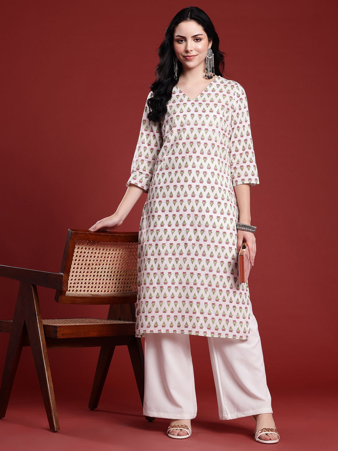 Anouk Floral Printed Straight Kurta