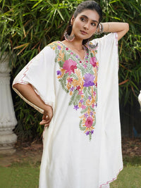 House of Chikankari Women Floral Embroidered Thread Work Indie Florals Crepe Kaftan Kurta