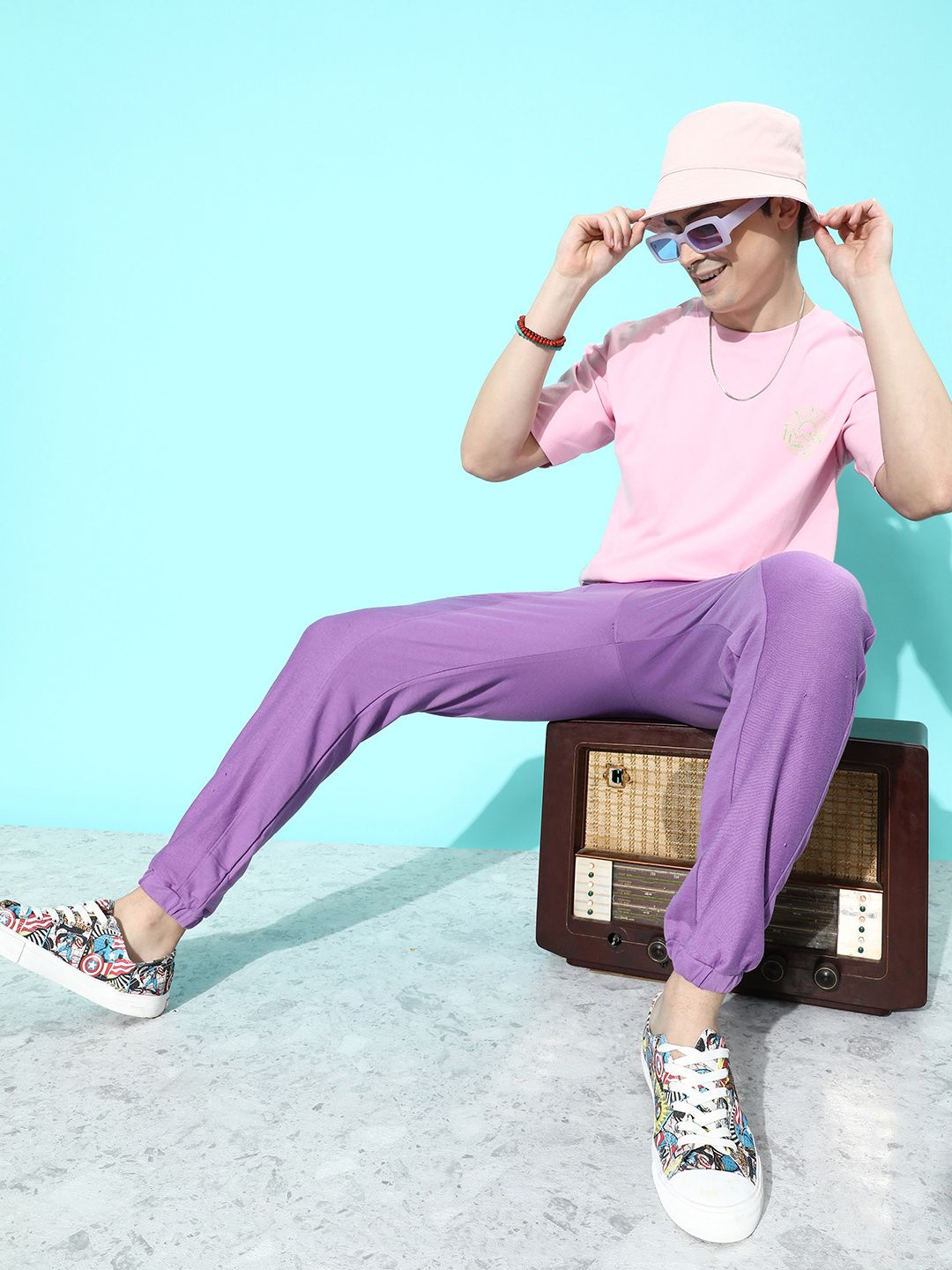 Difference of Opinion Men Pink & Green Typography Printed Pure Cotton Oversized T-shirt