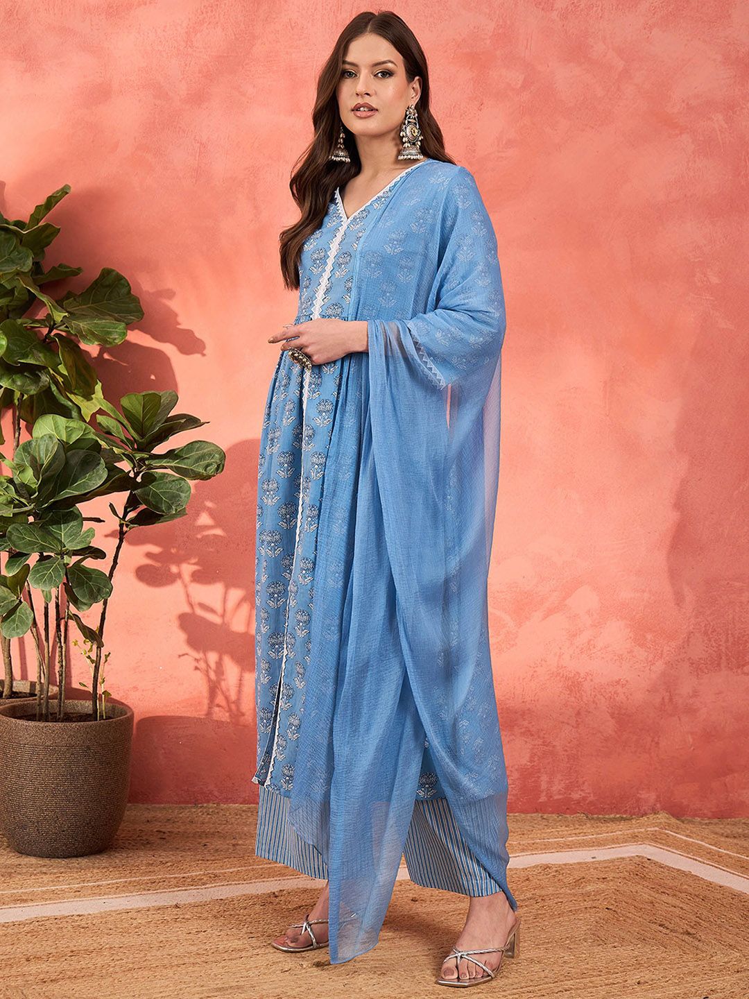 Shae by SASSAFRAS Floral Printed V-Neck Pure Cotton A-Line Kurta With Trousers & Dupatta