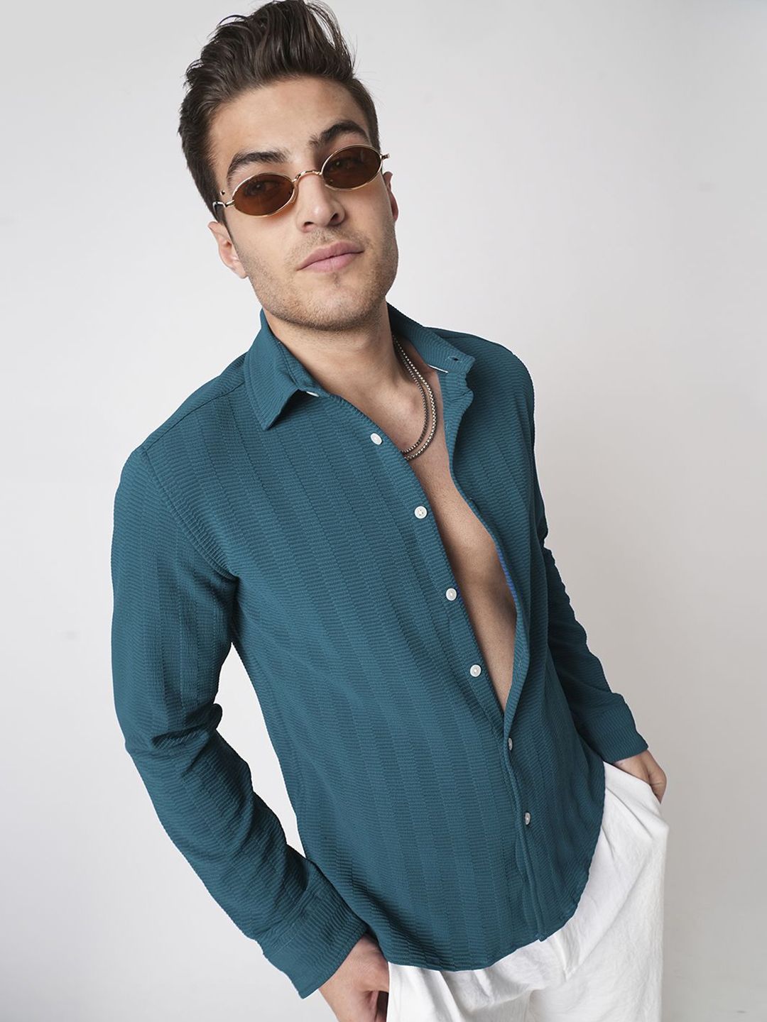 VASTRADO Men Classic Slim Fit Opaque Casual Shirt