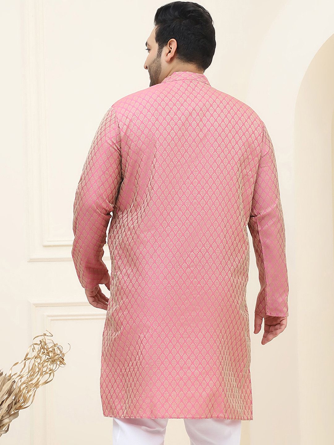 SOJANYA PLUS Ethnic Motifs Woven Design Band Collar Straight Kurta