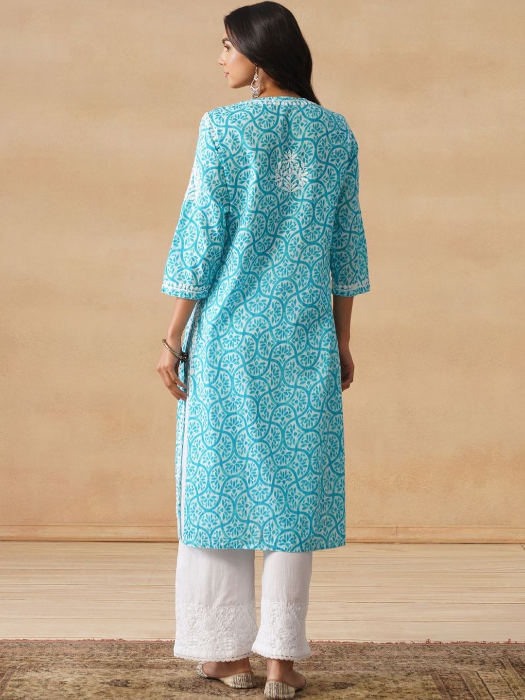 House of Chikankari Women Turquoise Blue Mulmul Chikankari Sulam Kurta