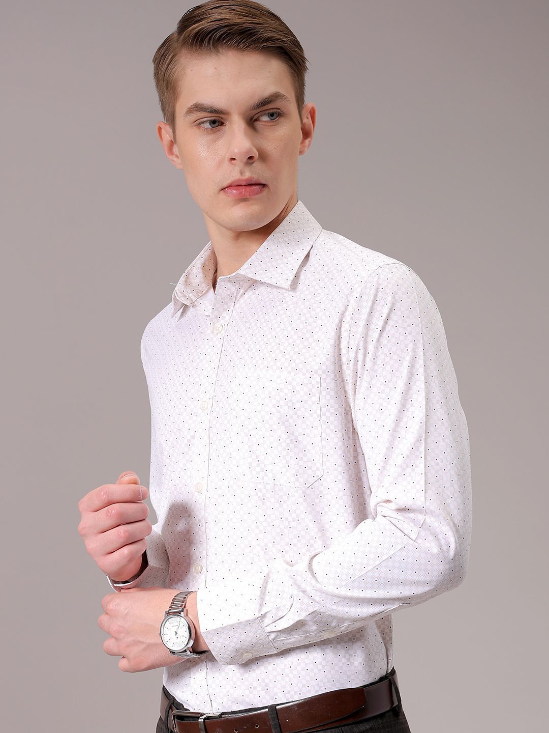 The Indian Garage Co. X Luxe Men Slim Fit Opaque Printed Formal Shirt