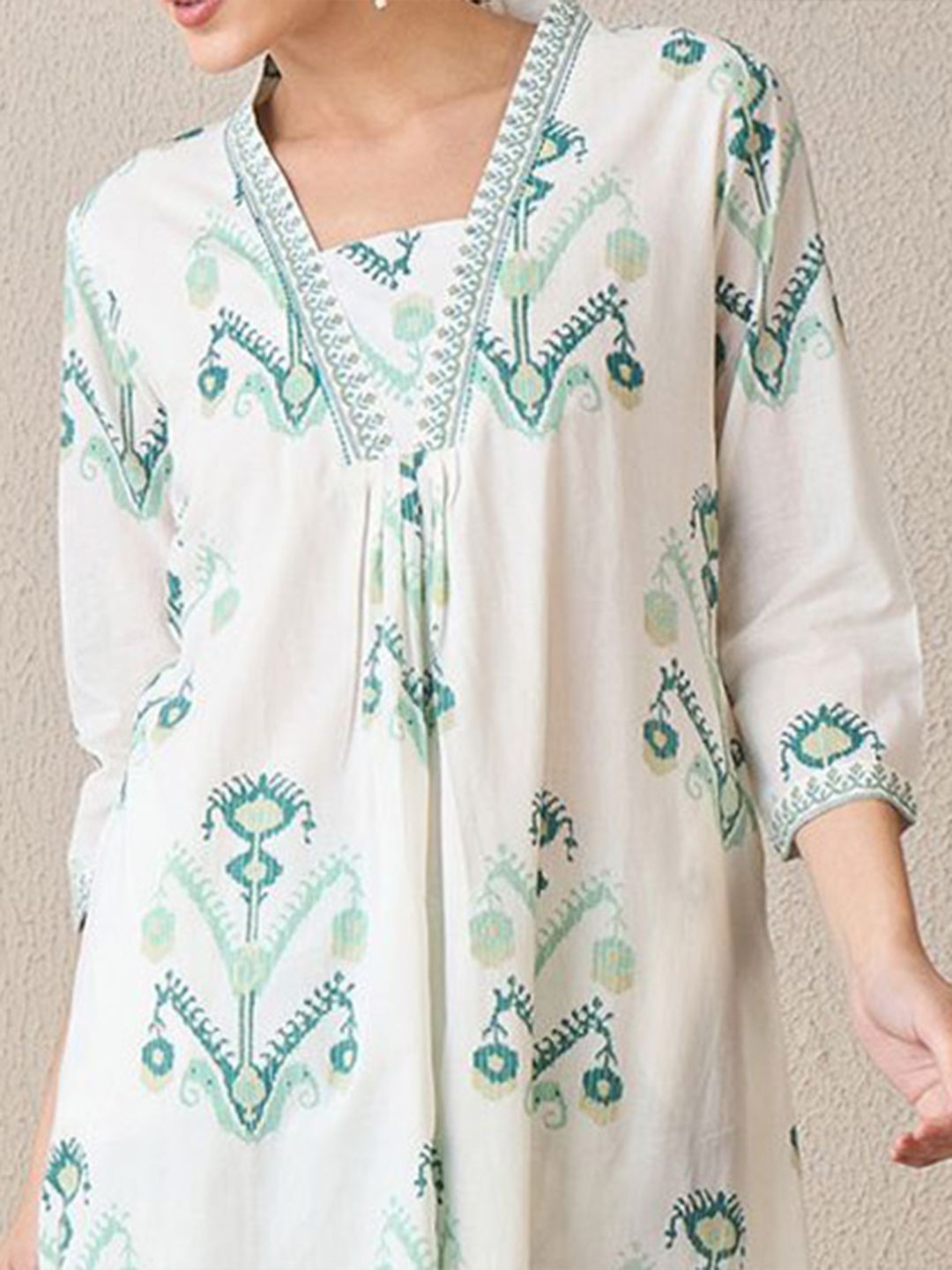 Indo Era Women Floral Printed Regular Sequinned Pure Cotton Kurta with Palazzos