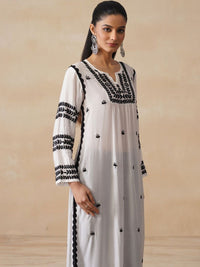 Rumah Wanita Chikankari White Muslin Chikankari Sulam Kurta