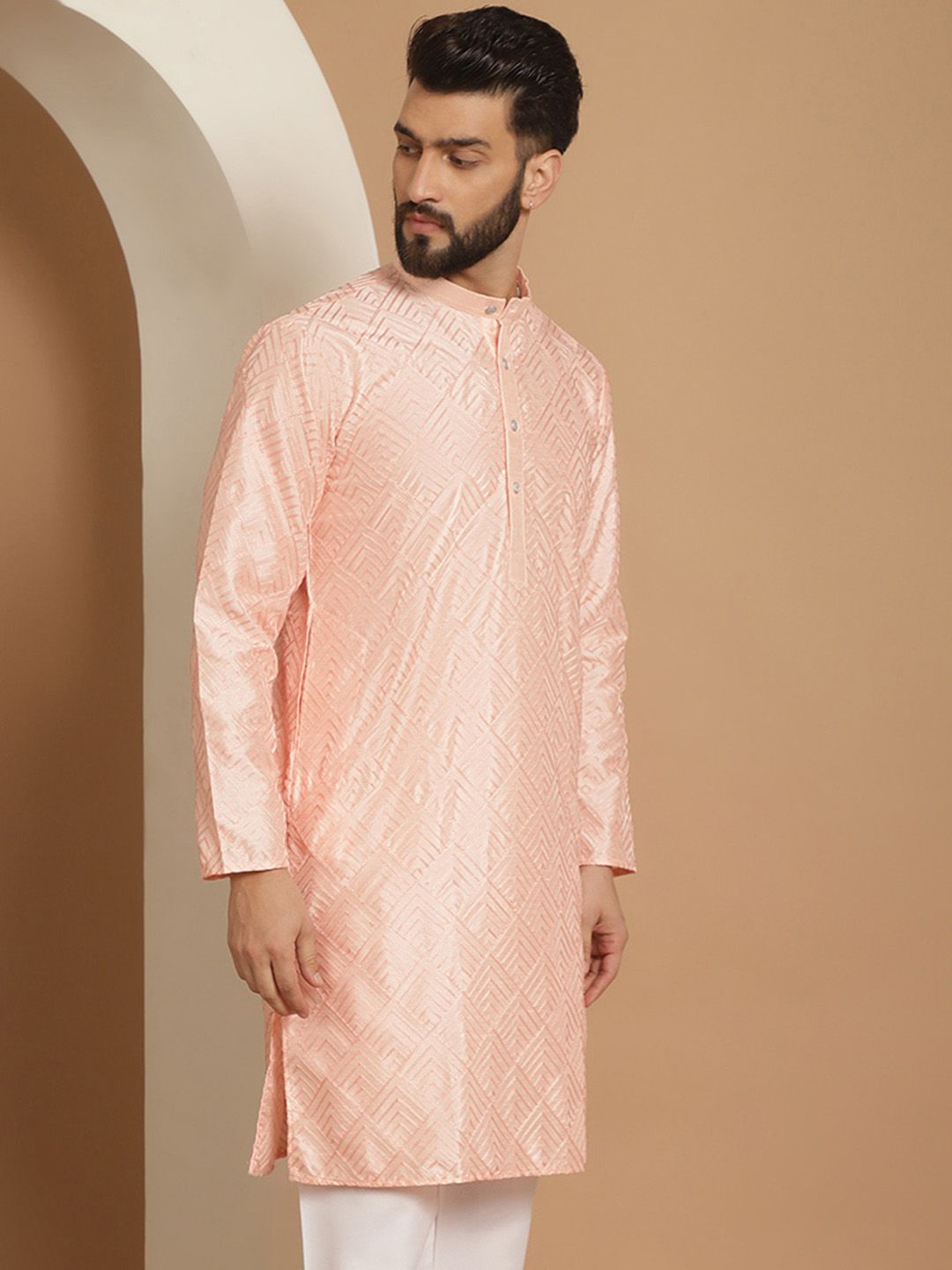 Anouk Men Pink Geometric Thread Work Kurta