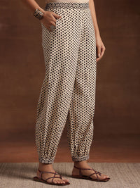 Libas Floral Printed Straight Kurta With Salwar And Dupatta
