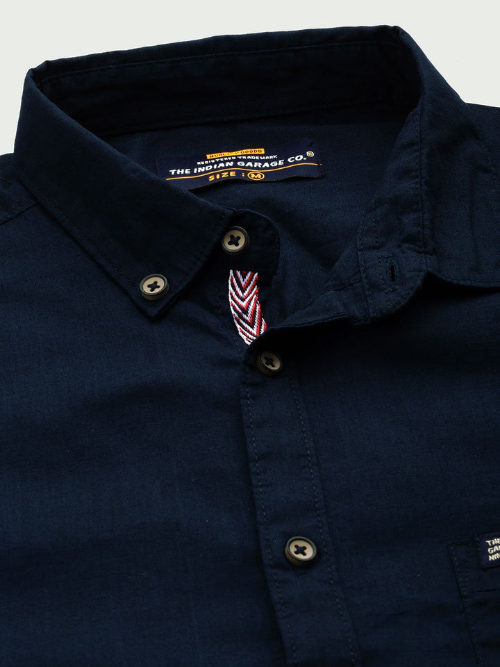 The Indian Garage Co Men Navy Blue Slim Fit Solid Casual Shirt