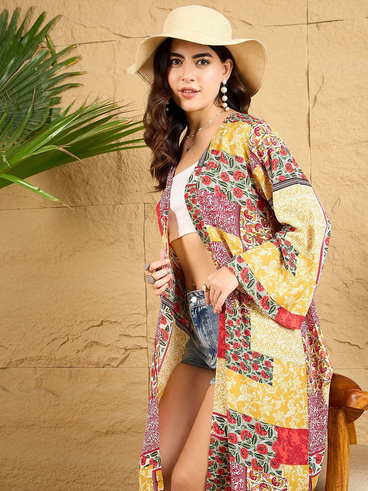 Berrylush Women Floral Print V-Neck Longline Open Front Shrug