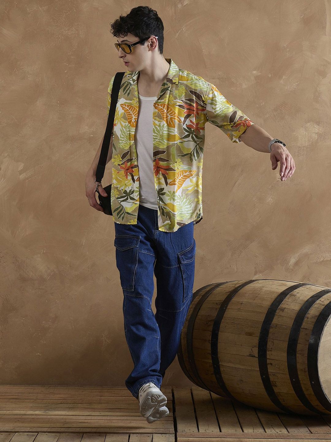 DENNISON Men Comfort Floral Tropical Printed Shirt