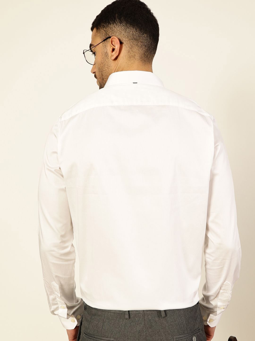 Thomas Scott Men Premium Cutaway Collar Solid Cotton Formal Shirt