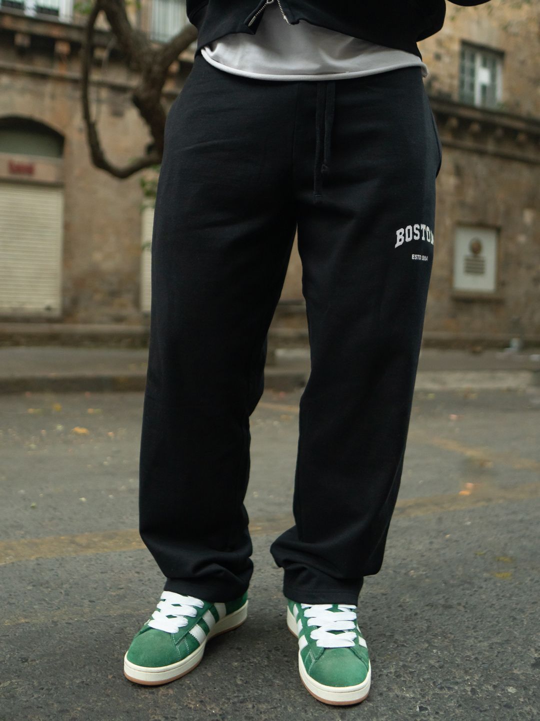 Powerlook Men Black Printed Baggy Trackpant