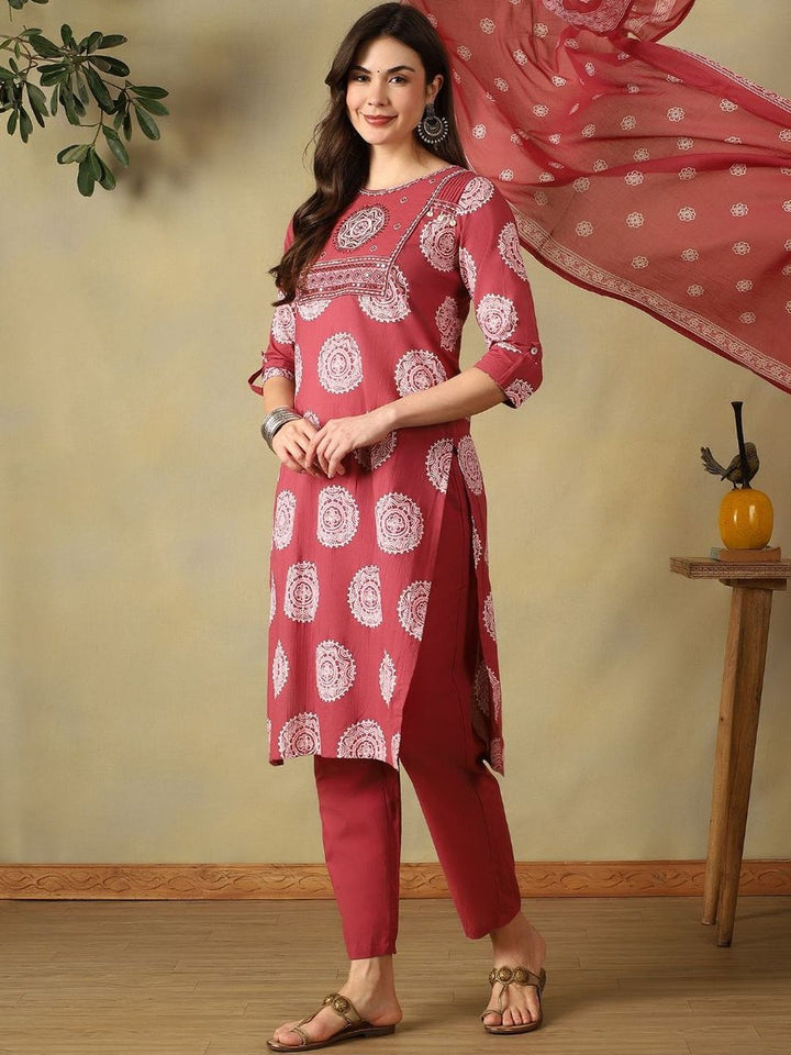Mamicha Women Ethnic Motifs Printed Regular Mirror Work Pure Cotton Kurta with Trousers & With Dupatta