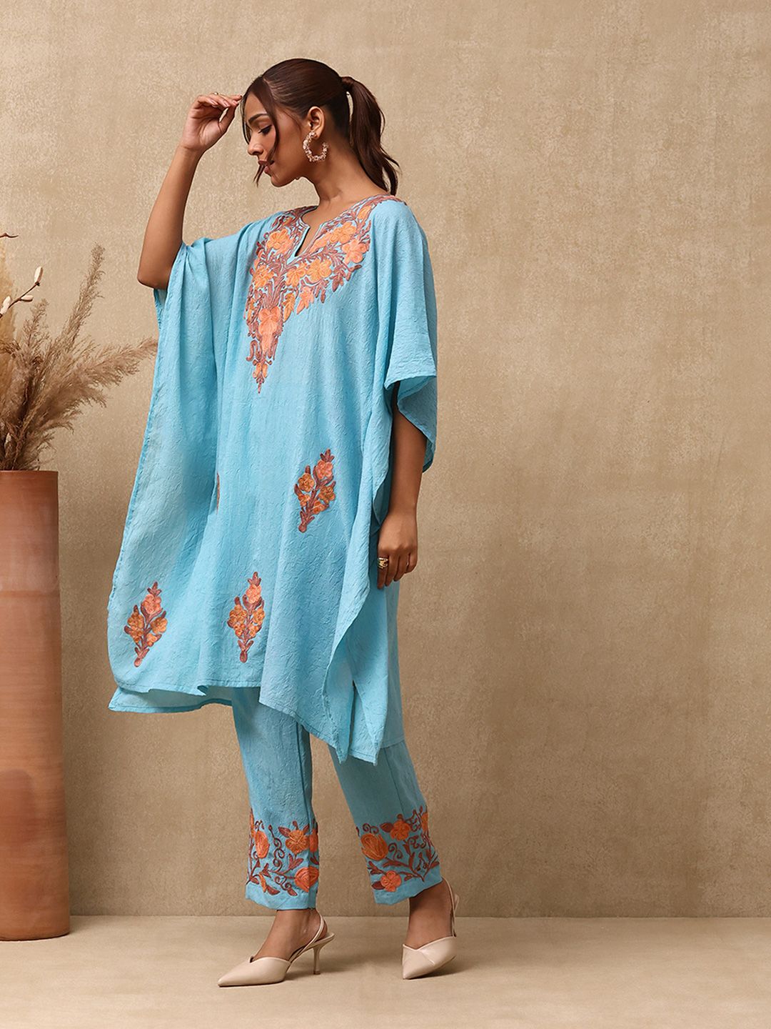 House of Chikankari Women Sky Blue Cotton Aari Embroidered Kaftan Set
