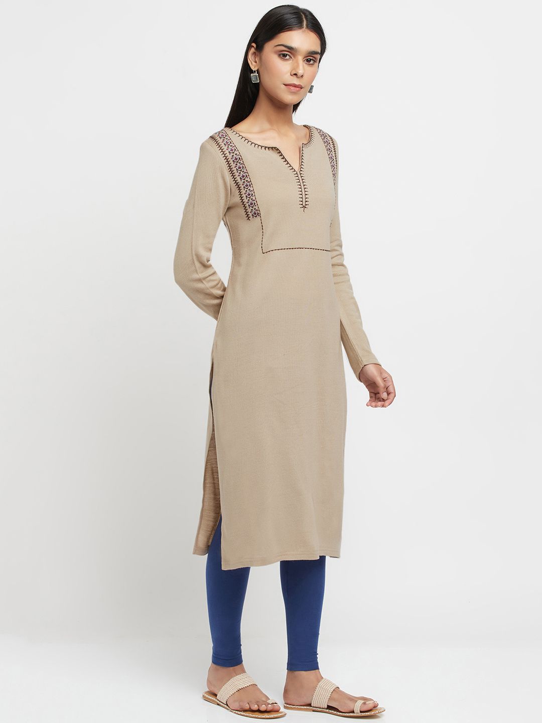 W Floral Embroidered Thread Work Acrylic Straight Kurta