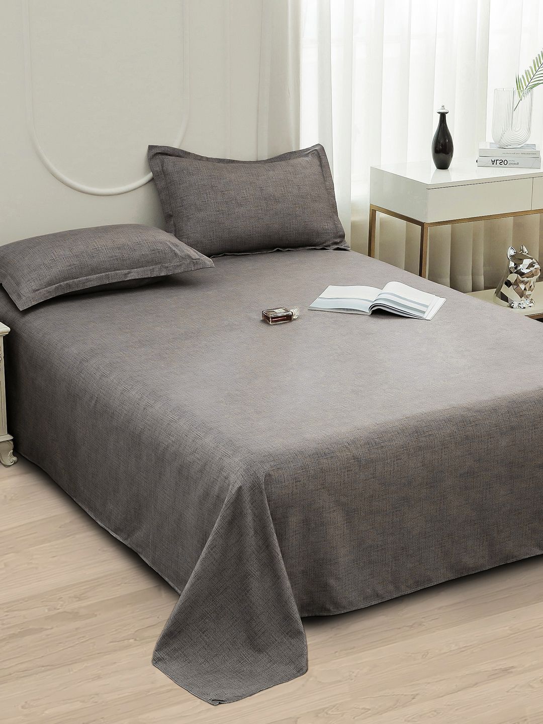Story@home Brown Abstract Printed 240 TC Satin Finish Queen Bedsheet Set