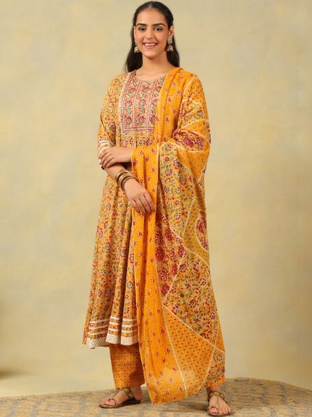 Mamicha Women Floral Printed Pure Cotton Kurta with Trousers & With Dupatta