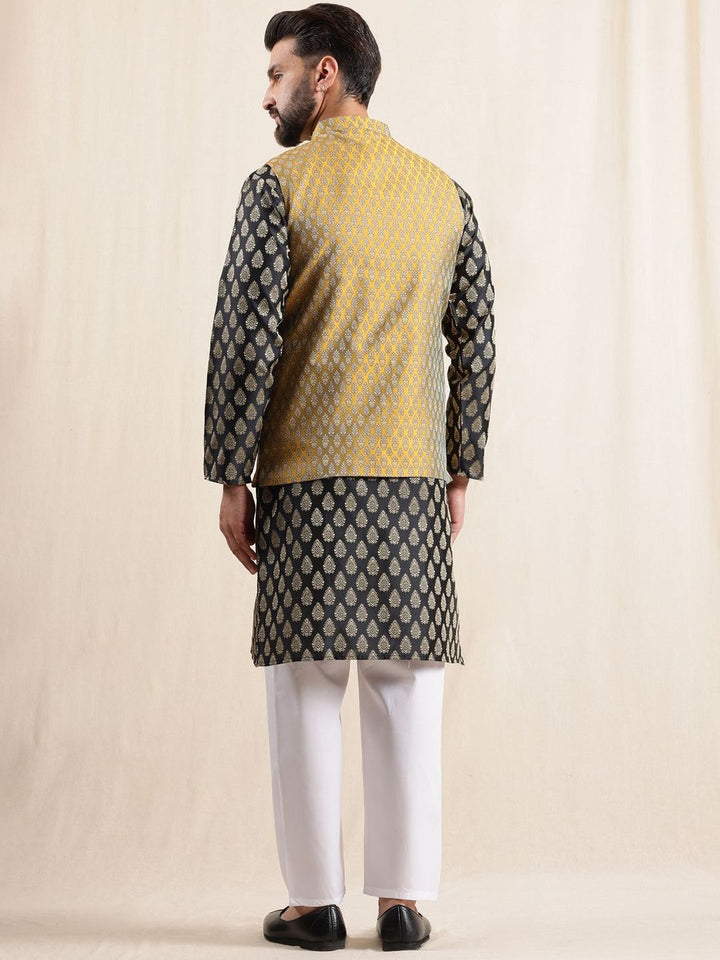 Anouk Men Floral Printed Kurta with Pyjamas & Nehru Jacket