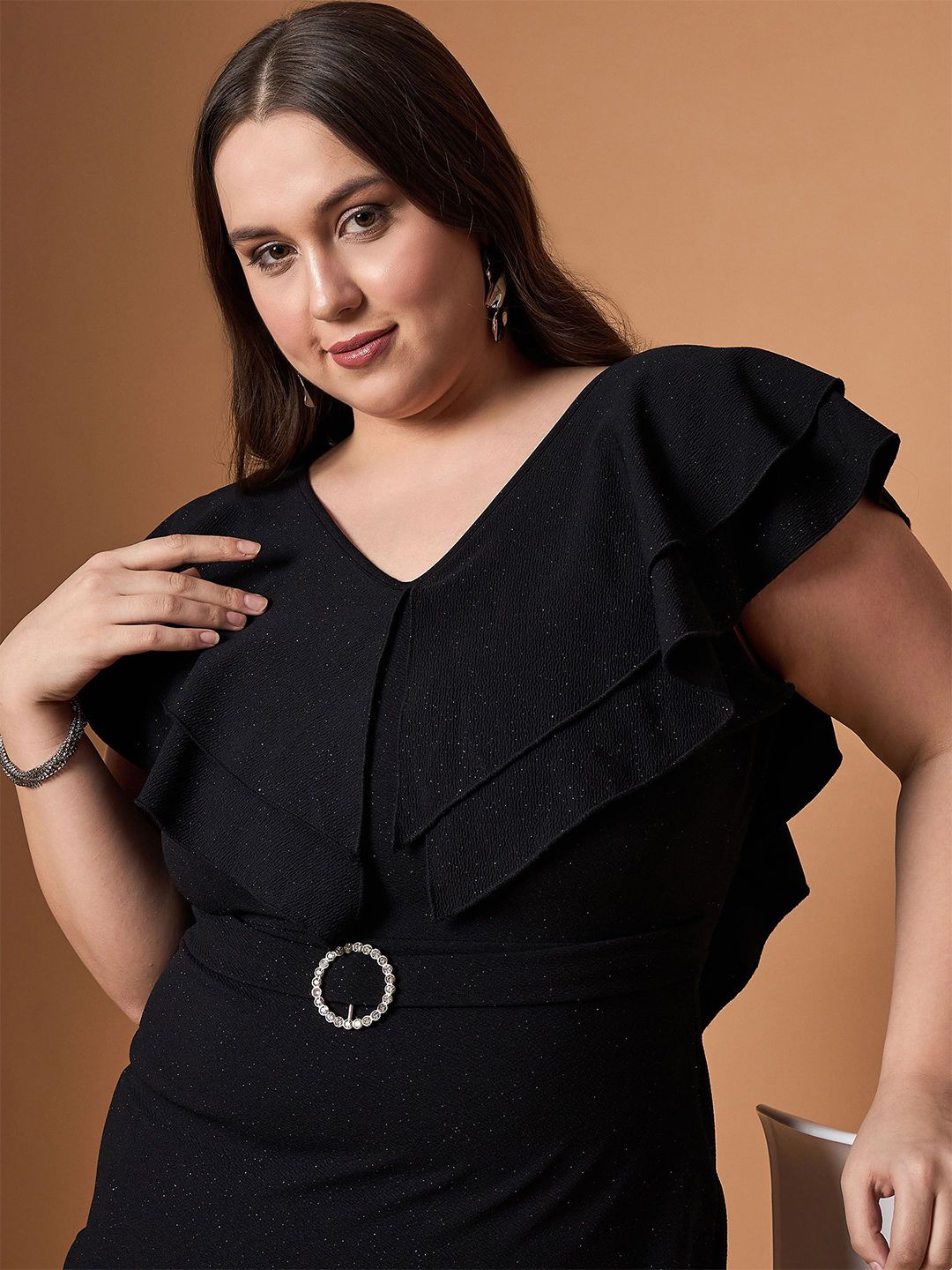 SASSAFRAS Curve Flutter Sleeve Bodycon Midi Dress