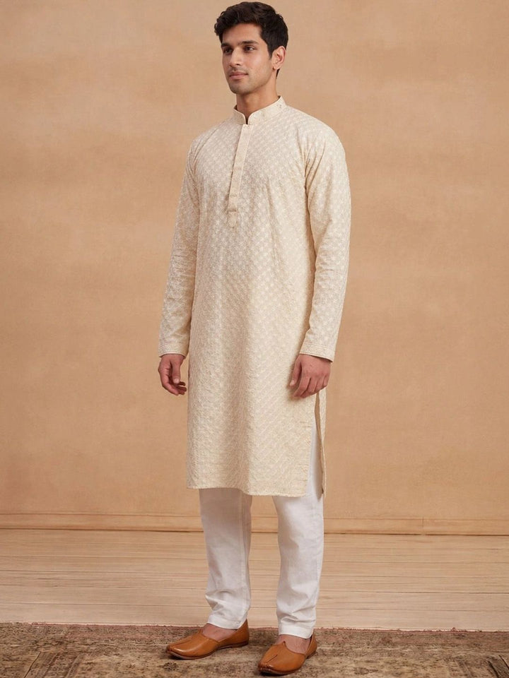 House of Chikankari Men Embroidered Chikankari Kurta