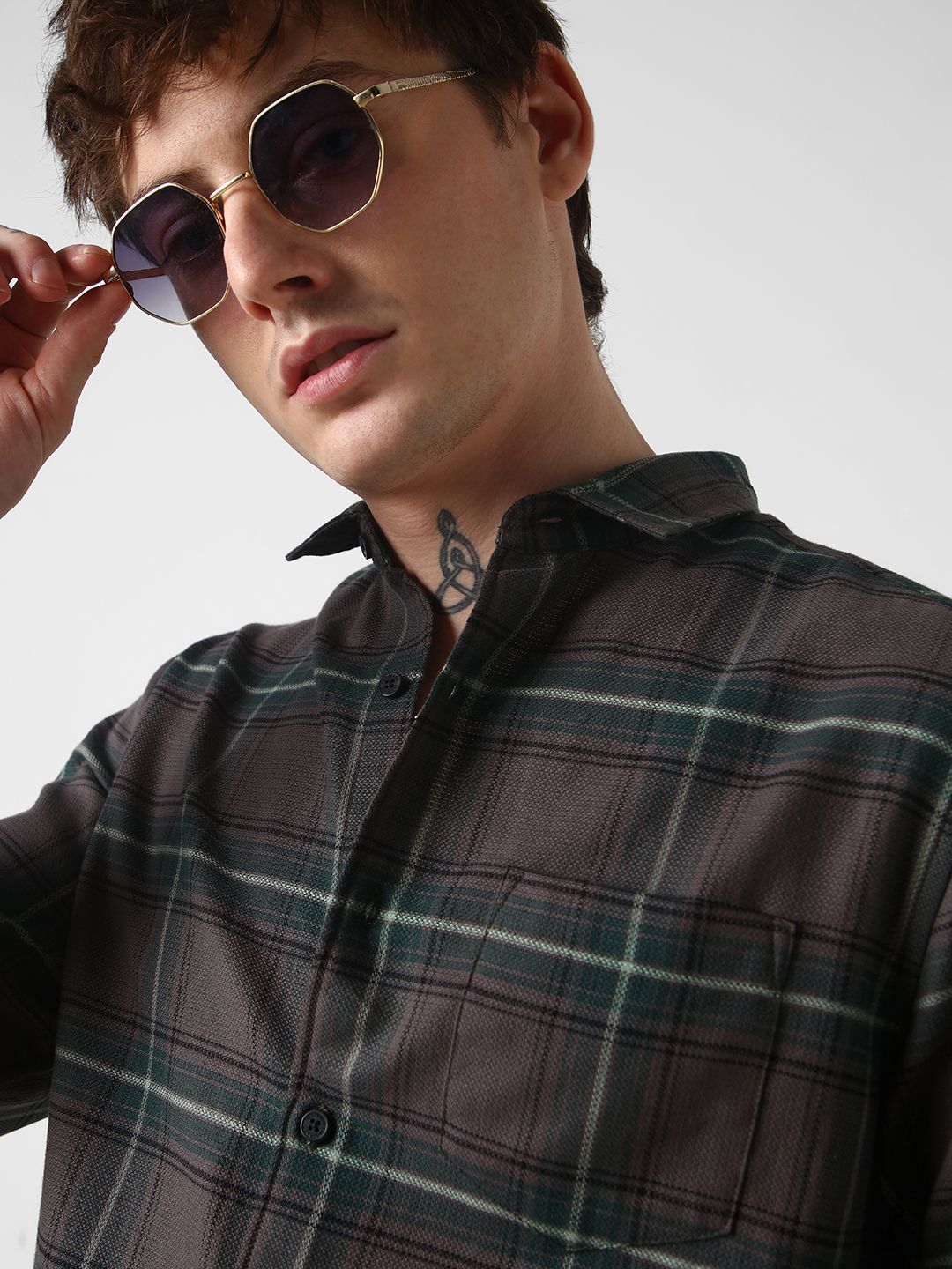 VASTRADO Men Classic Slim Fit Tartan Checks Casual Shirt