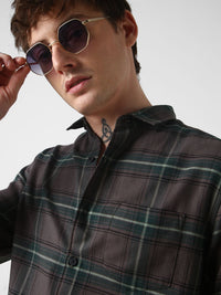 VASTRADO Men Classic Slim Fit Tartan Checks Casual Shirt