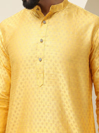 SOJANYA Motif Etnik Printed Mandarin Collar Silk Cotton Straight Kurta with Pajama