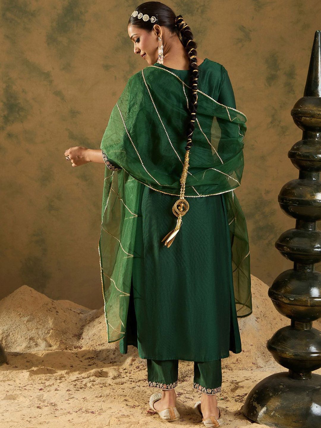 Indo Era Embroidered Zari Work Regular Sleeves A-line Shape V-Neck Liva Kurta Set