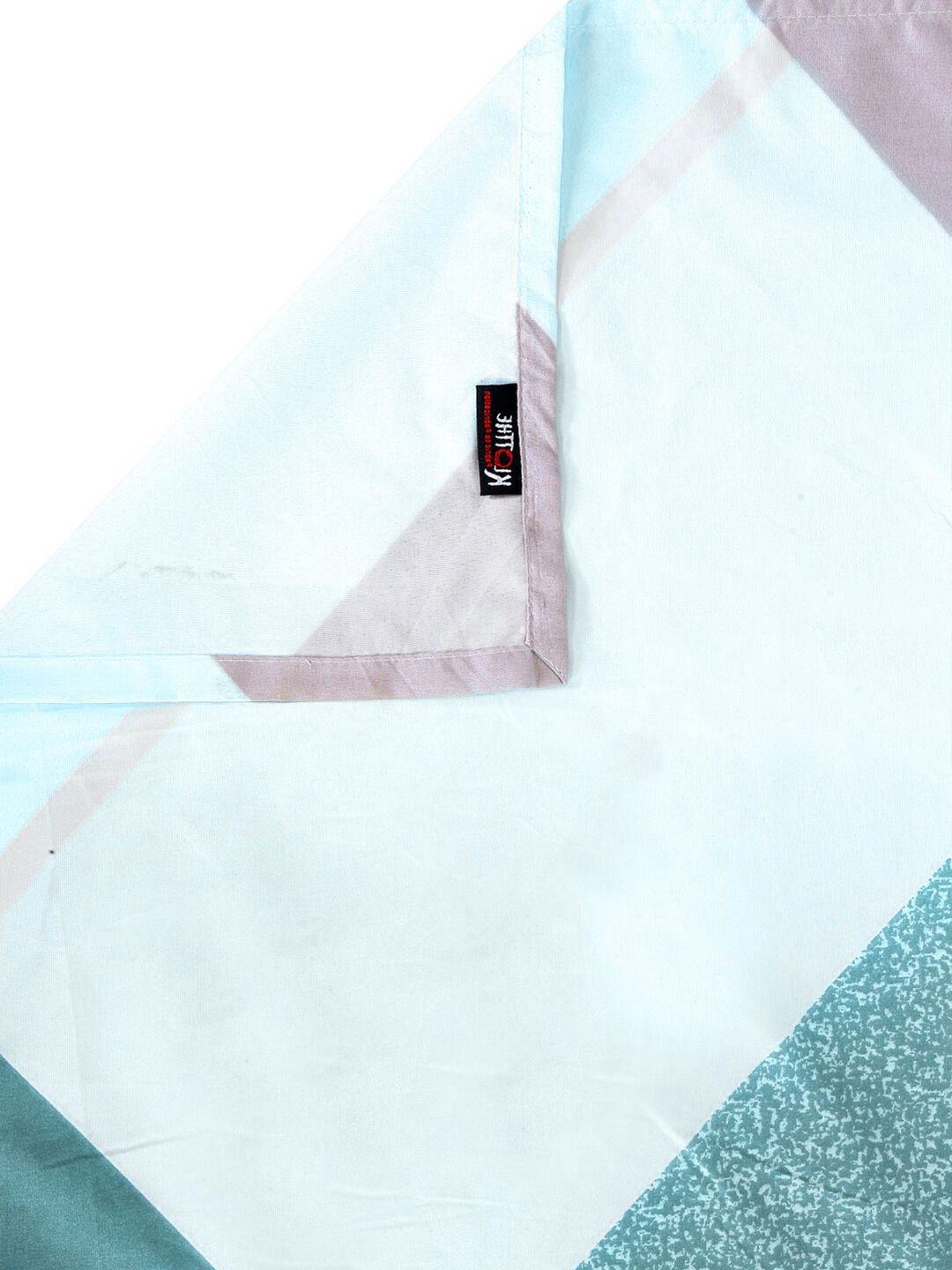 KLOTTHE Turquoise Blue Geometric Flat 300 TC King Bedsheet with 2 Pillow Covers-250X225 cm