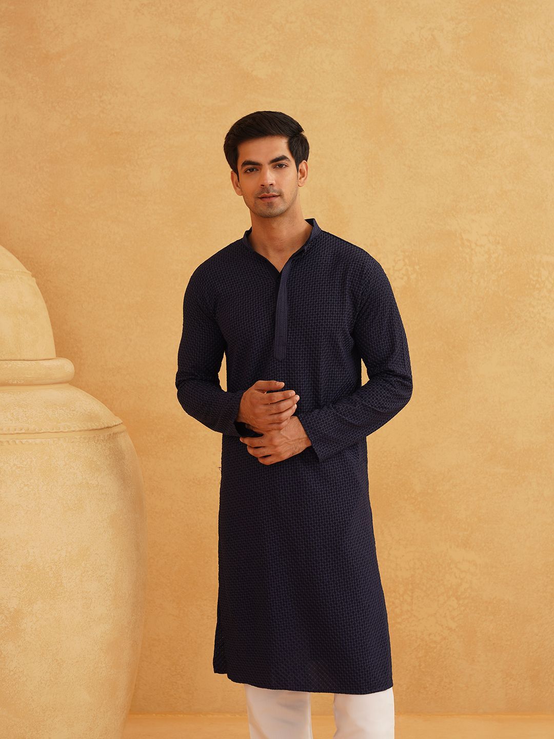 SOJANYA Geometric Embroidered Mandarin Collar Pure Cotton Straight Kurta