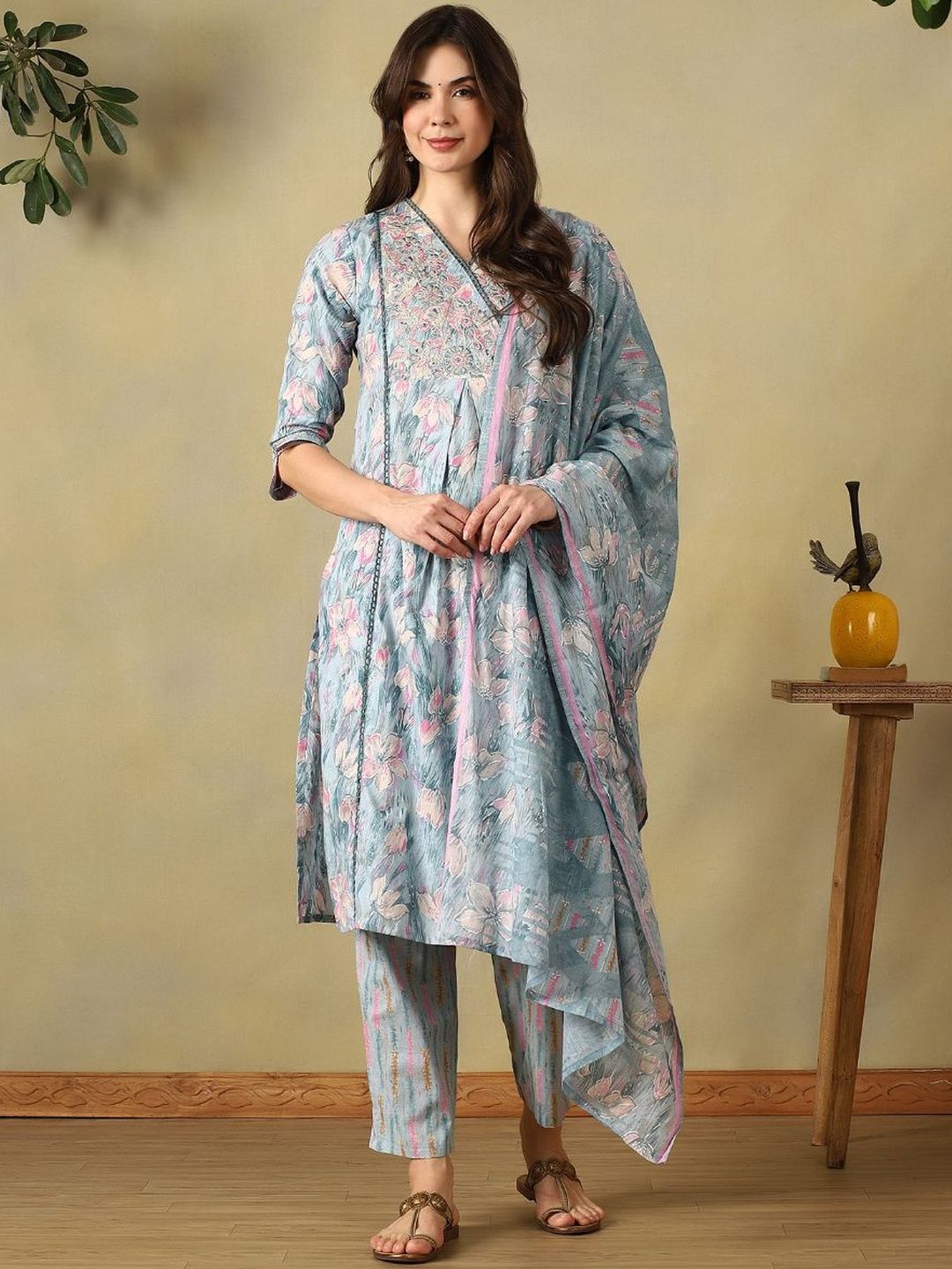 Mamicha Women Floral Printed Angrakha Thread Work Pure Cotton Kurta with Trousers & With Dupatta