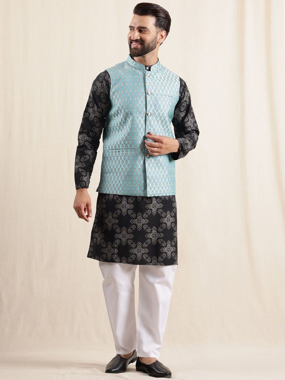 Anouk Men Ethnic Motifs Printed Kurta with Pyjamas & Nehru Jacket