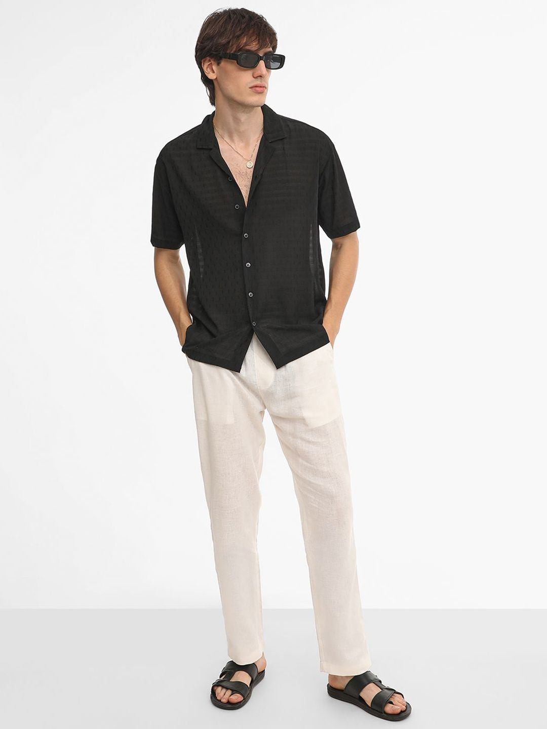 Campus Sutra Men Relaxed Fit Textured Casual Shirt
